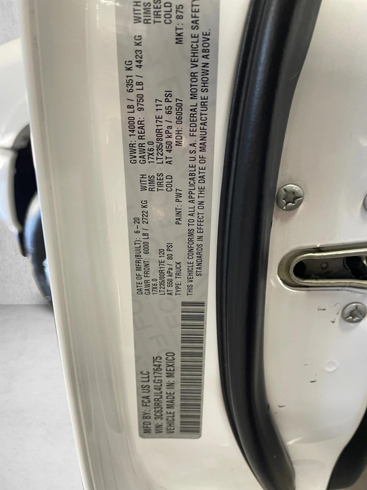 2020 RAM 3500 Laramie 4x4 Crew Cab 8' Box