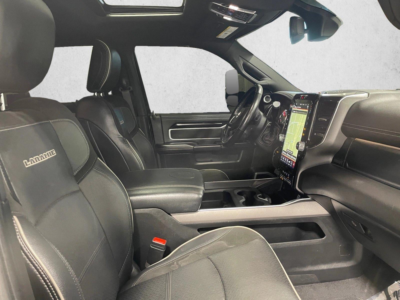 2020 RAM 3500 Laramie 4x4 Crew Cab 8' Box