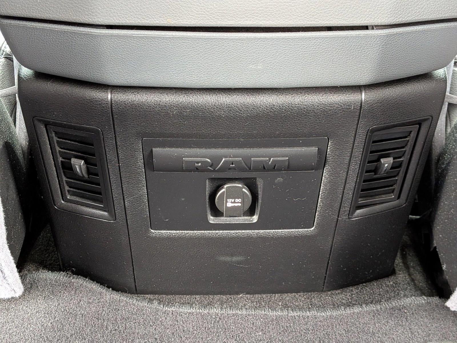 2015 RAM 1500 4WD Crew Cab 5.7 Ft Box Big Horn