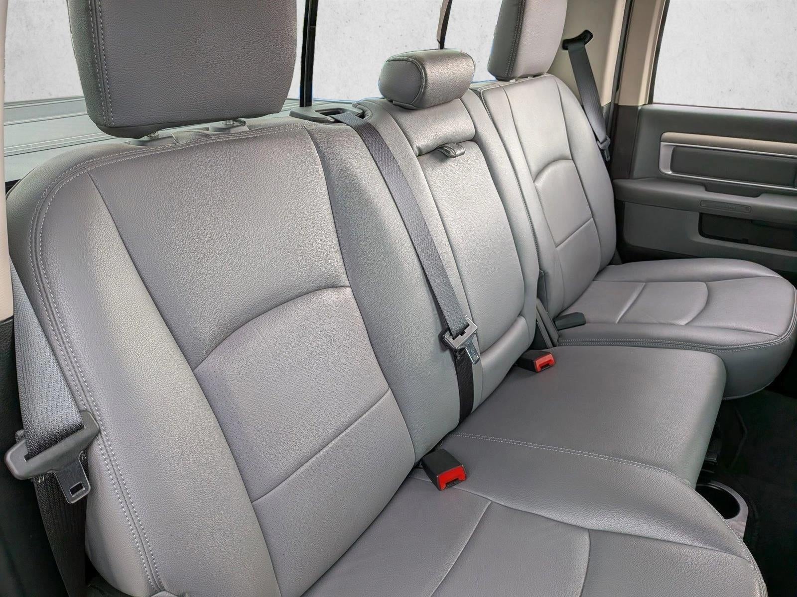 2015 RAM 1500 4WD Crew Cab 5.7 Ft Box Big Horn