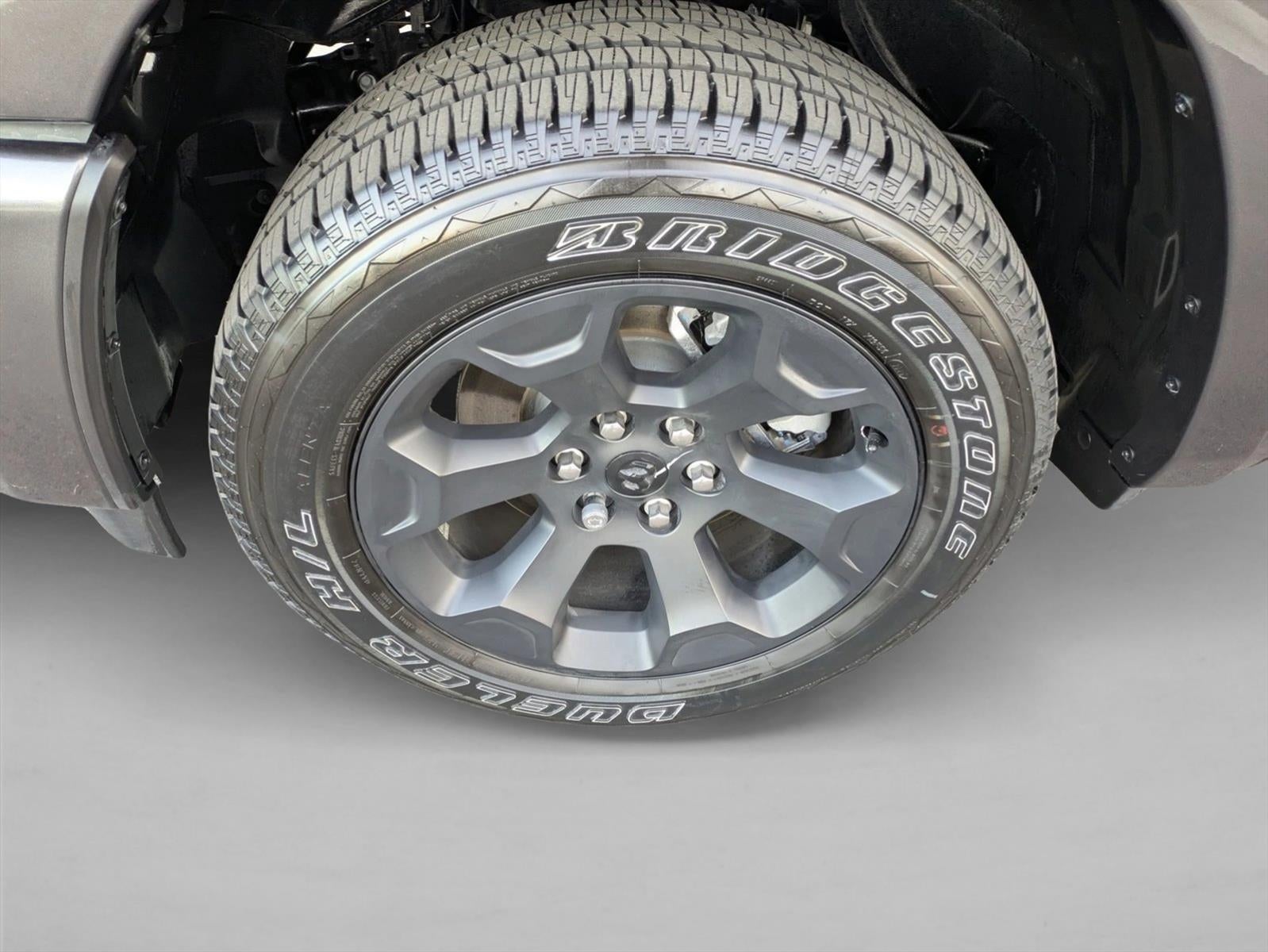 2025 RAM 1500 Big Horn 4x4 Crew Cab 5'7" Box