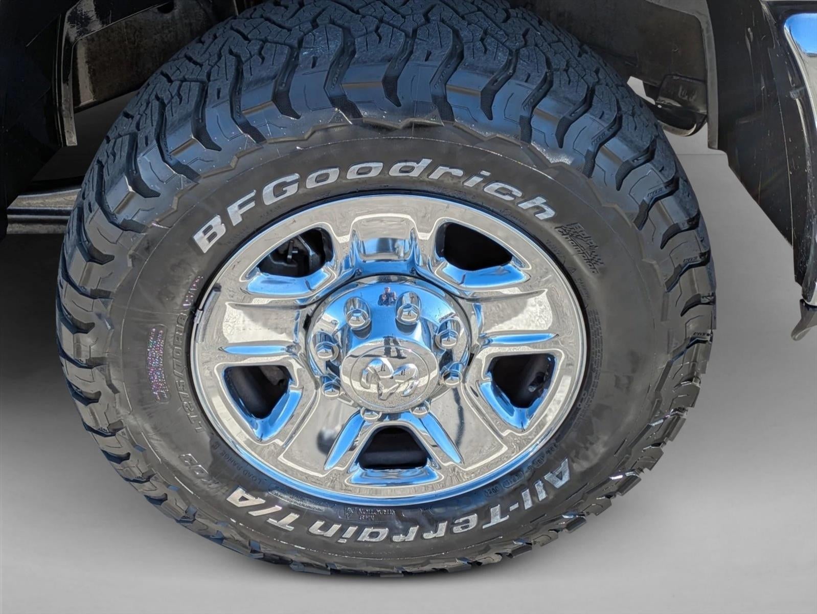 2017 RAM 2500 Tradesman 4x4 Crew Cab 6'4" Box