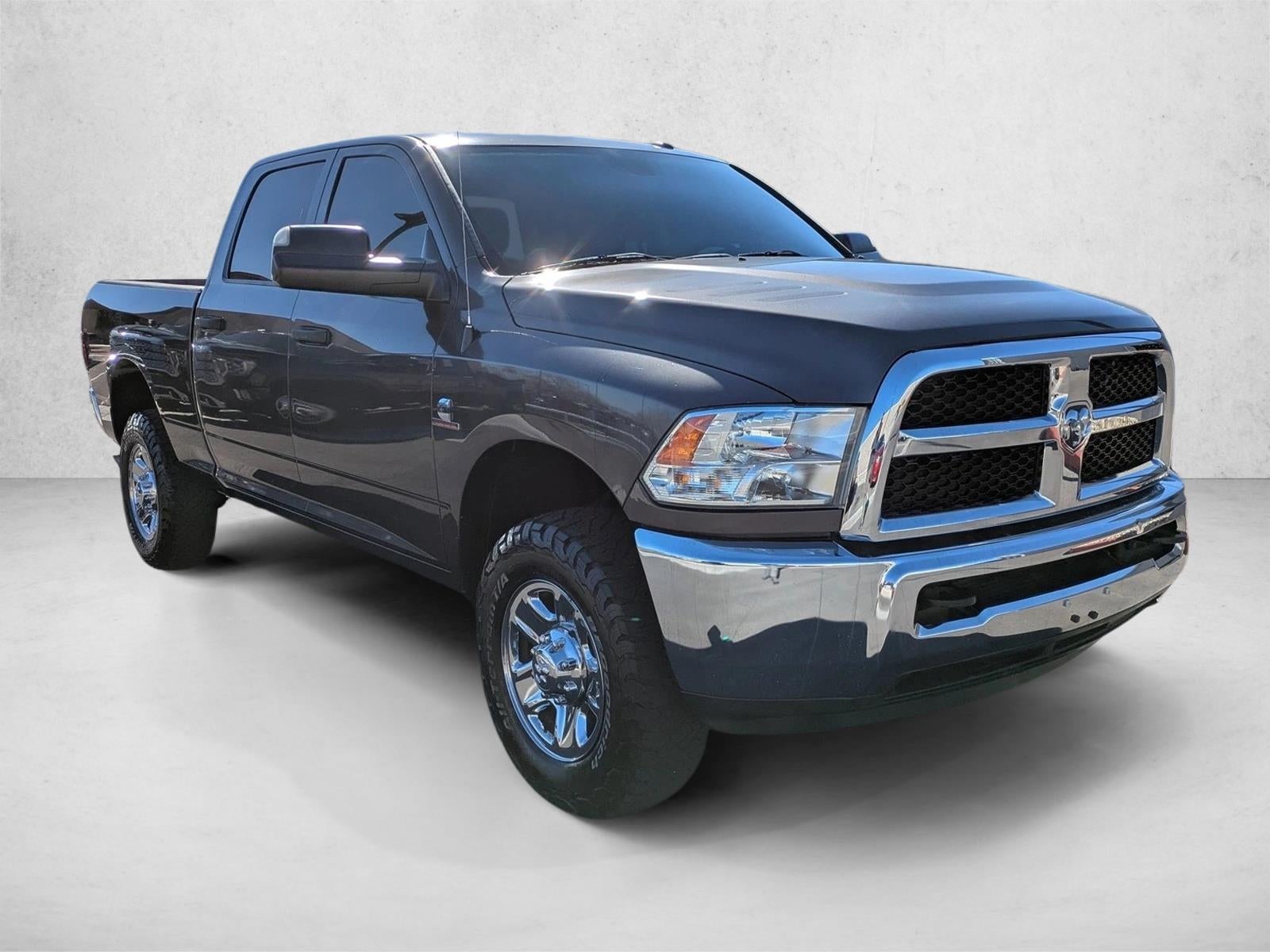 2017 RAM 2500 Tradesman 4x4 Crew Cab 6'4" Box
