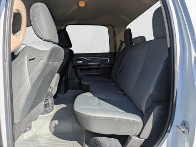 2019 RAM 2500 Big Horn 4x4 Crew Cab 6'4" Box