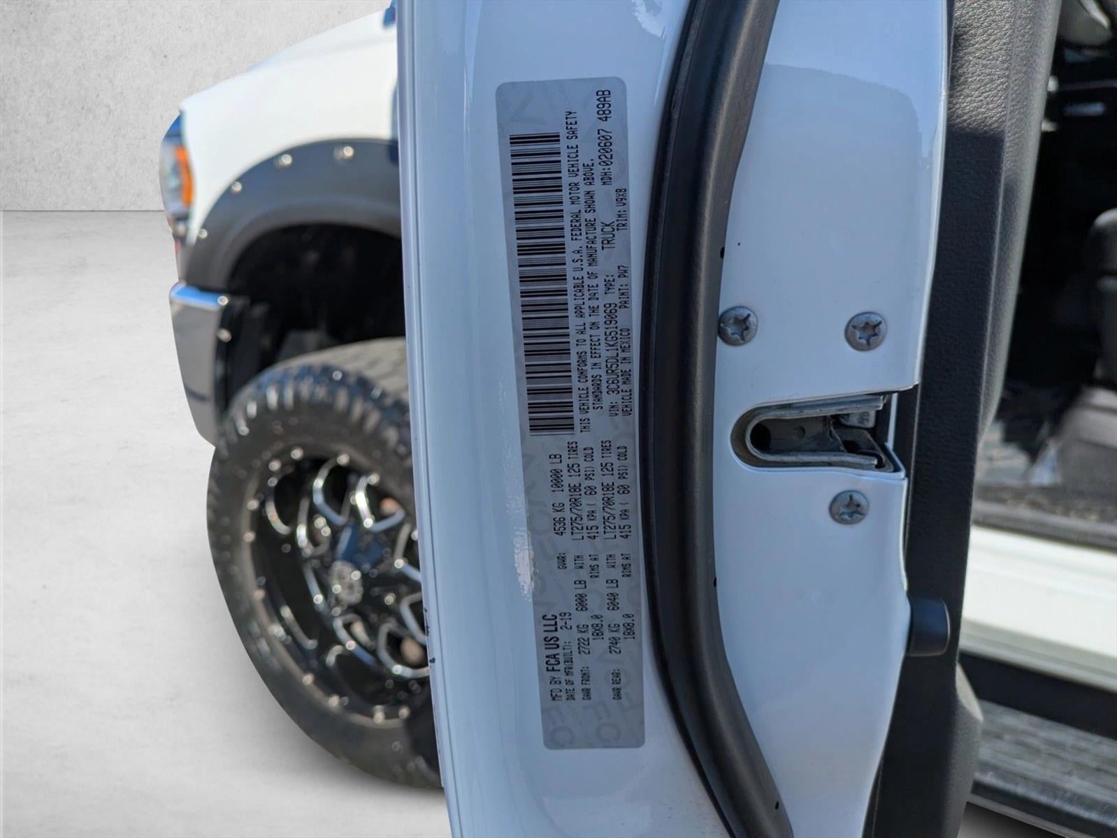 2019 RAM 2500 Big Horn 4x4 Crew Cab 6'4" Box