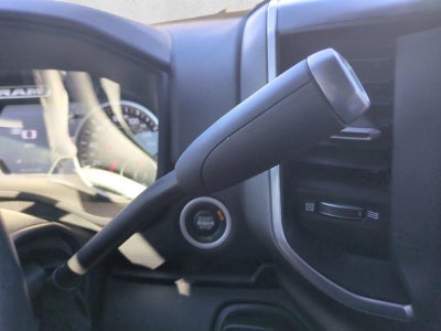 2022 RAM 2500 Big Horn 4x4 Crew Cab 6'4" Box