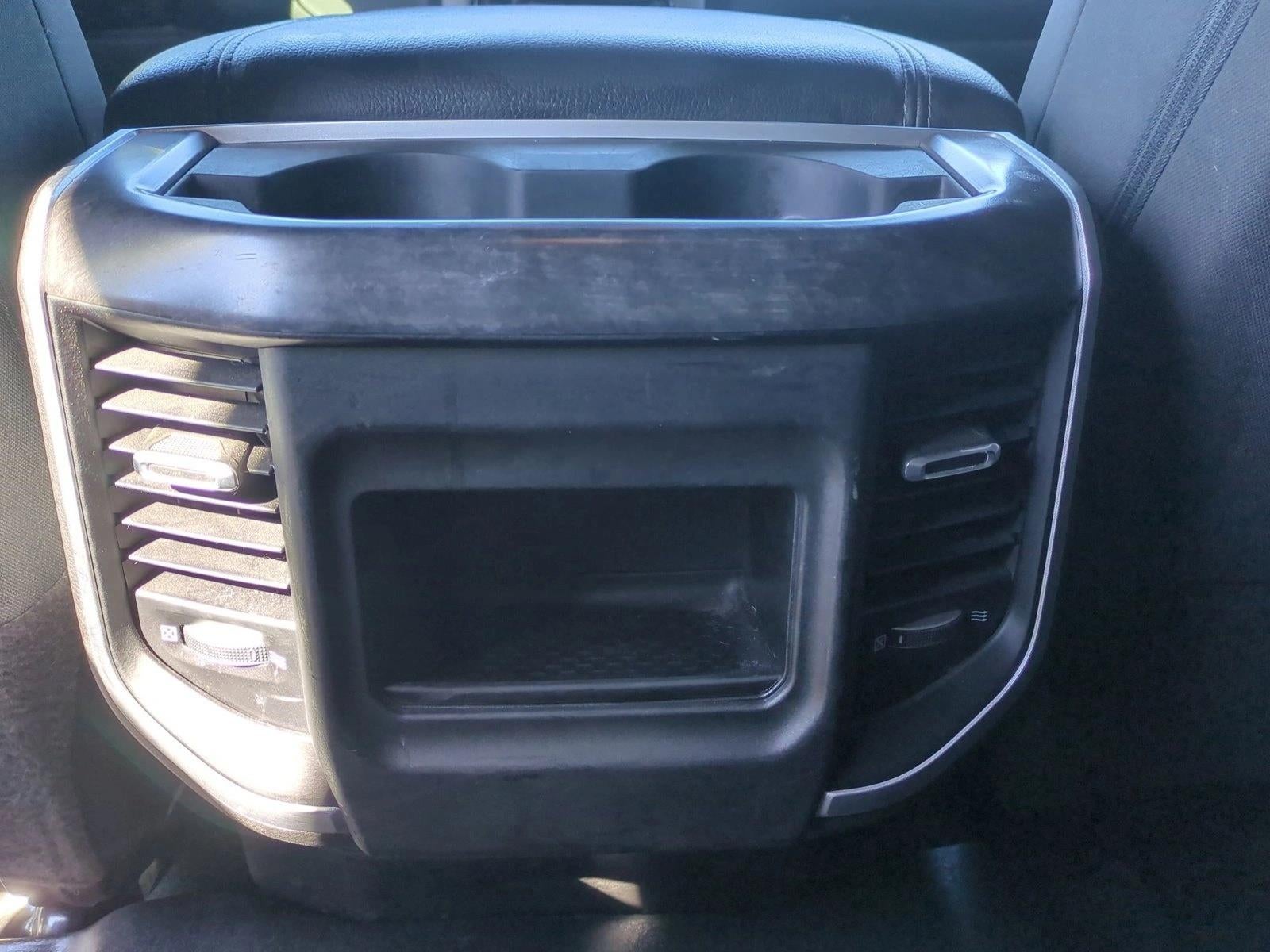 2022 RAM 2500 Big Horn 4x4 Crew Cab 6'4" Box