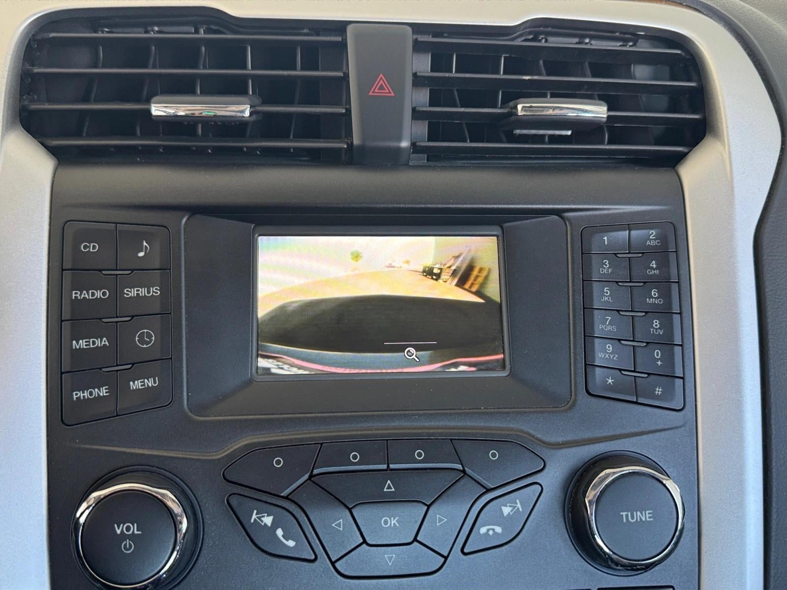2016 Ford Fusion 4dr Sdn SE FWD