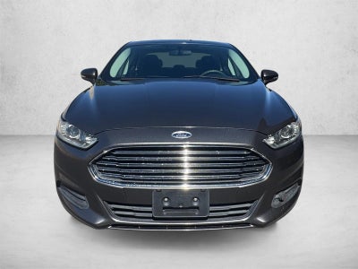 2016 Ford Fusion 4dr Sdn SE FWD