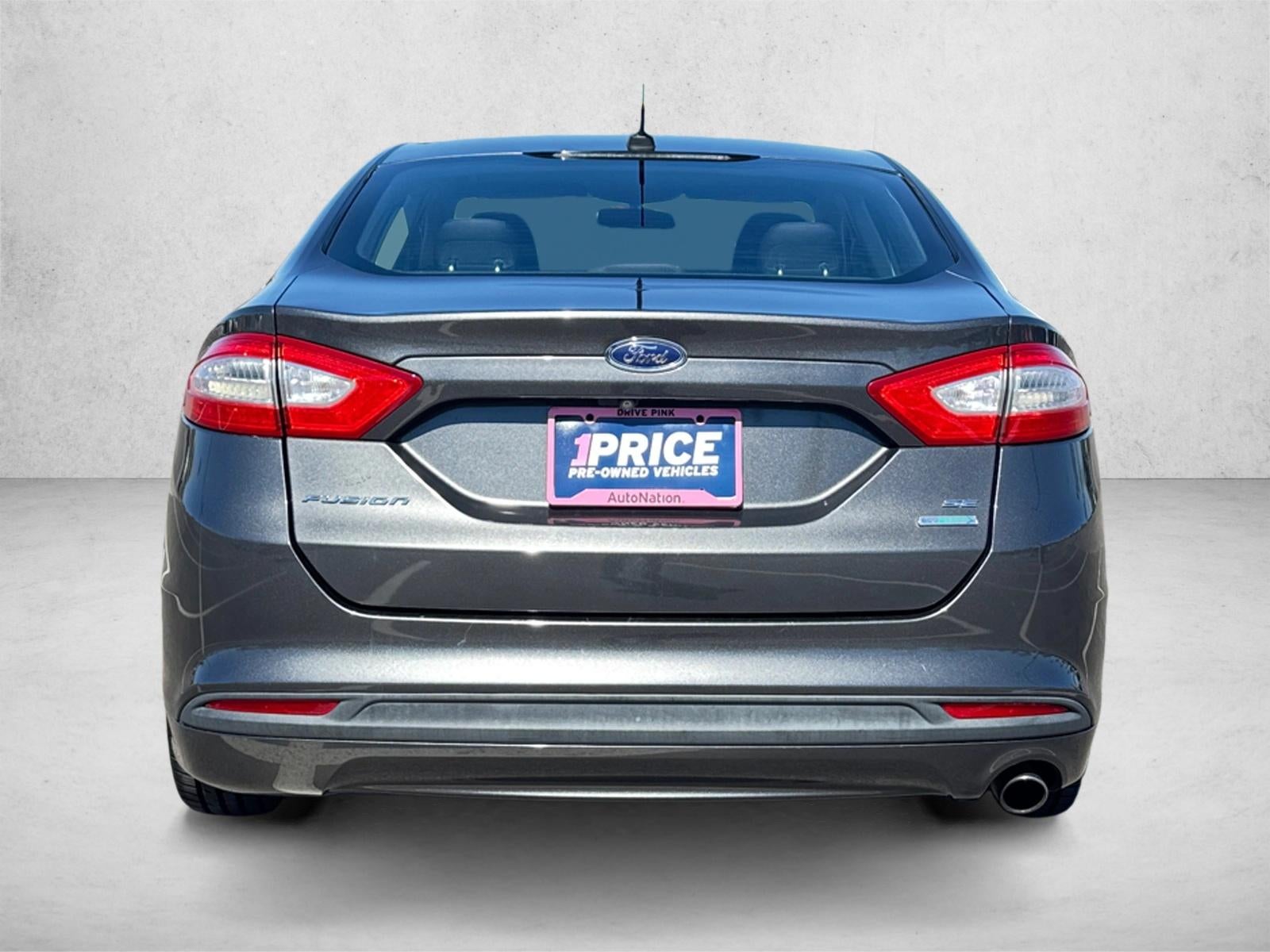 2016 Ford Fusion 4dr Sdn SE FWD