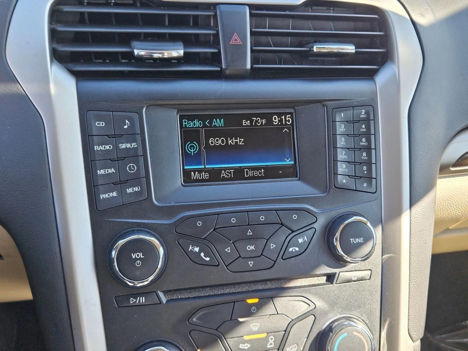 2014 Ford Fusion 4dr Sdn SE FWD