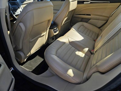 2014 Ford Fusion 4dr Sdn SE FWD