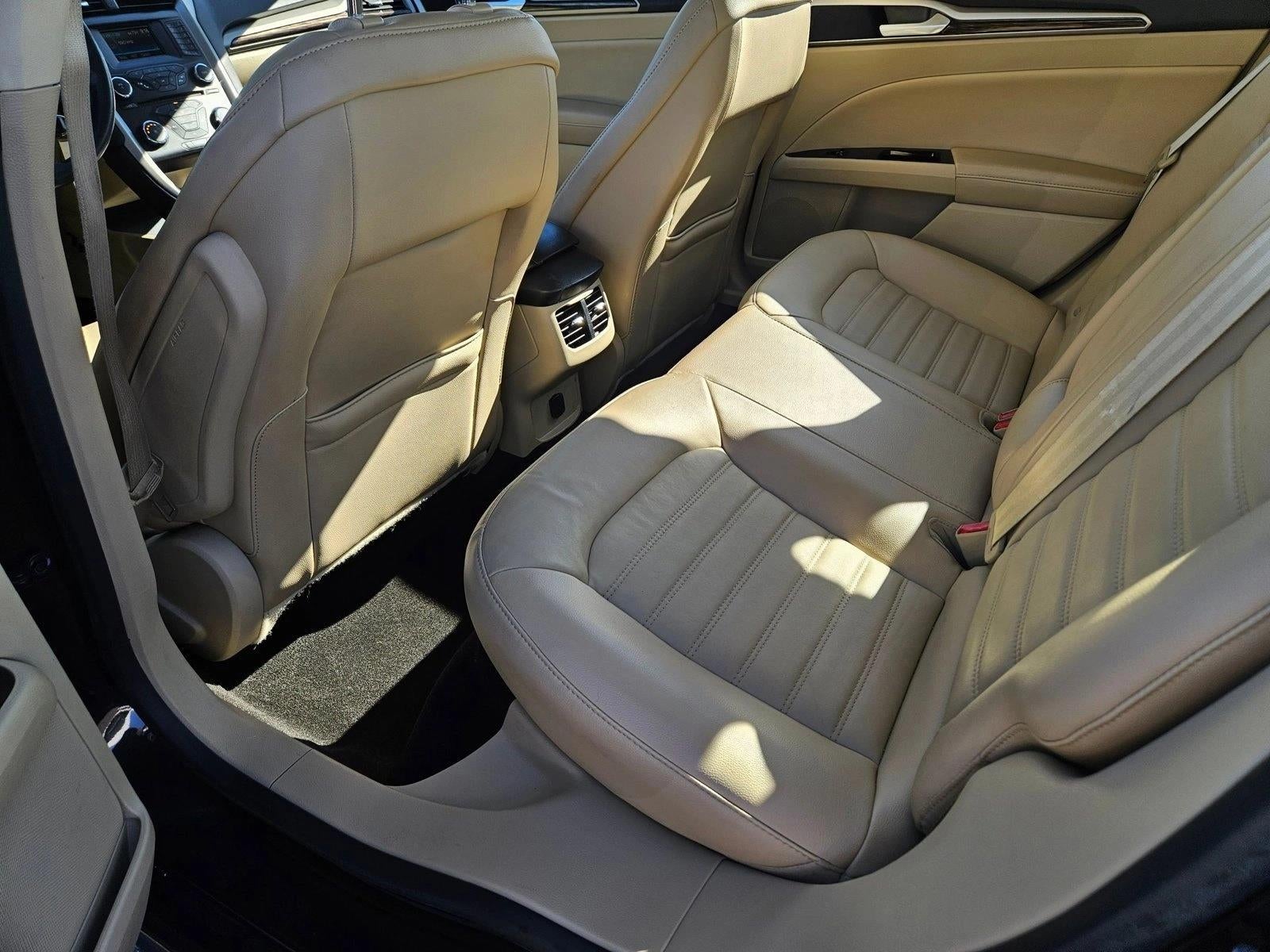 2014 Ford Fusion 4dr Sdn SE FWD