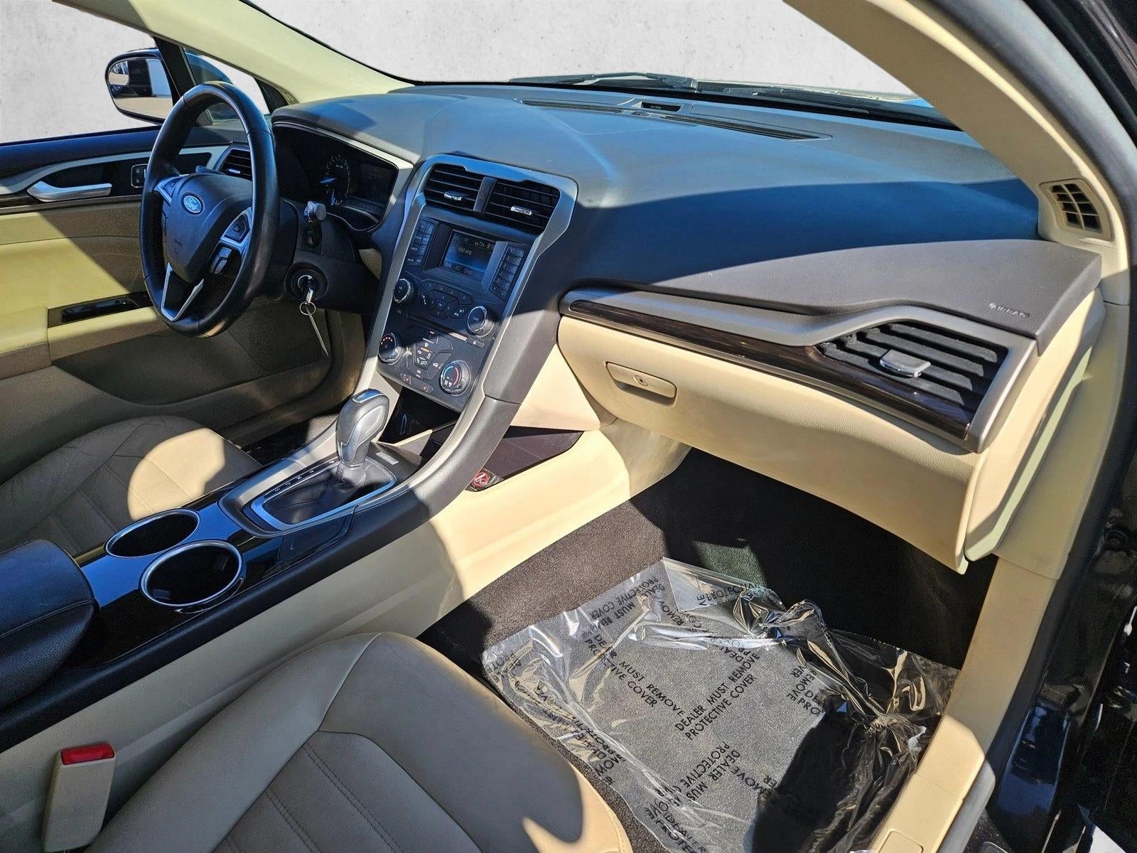 2014 Ford Fusion 4dr Sdn SE FWD