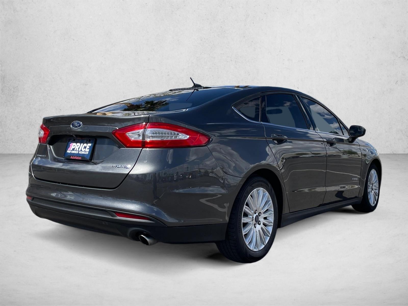 2016 Ford Fusion 4dr Sdn S Hybrid FWD