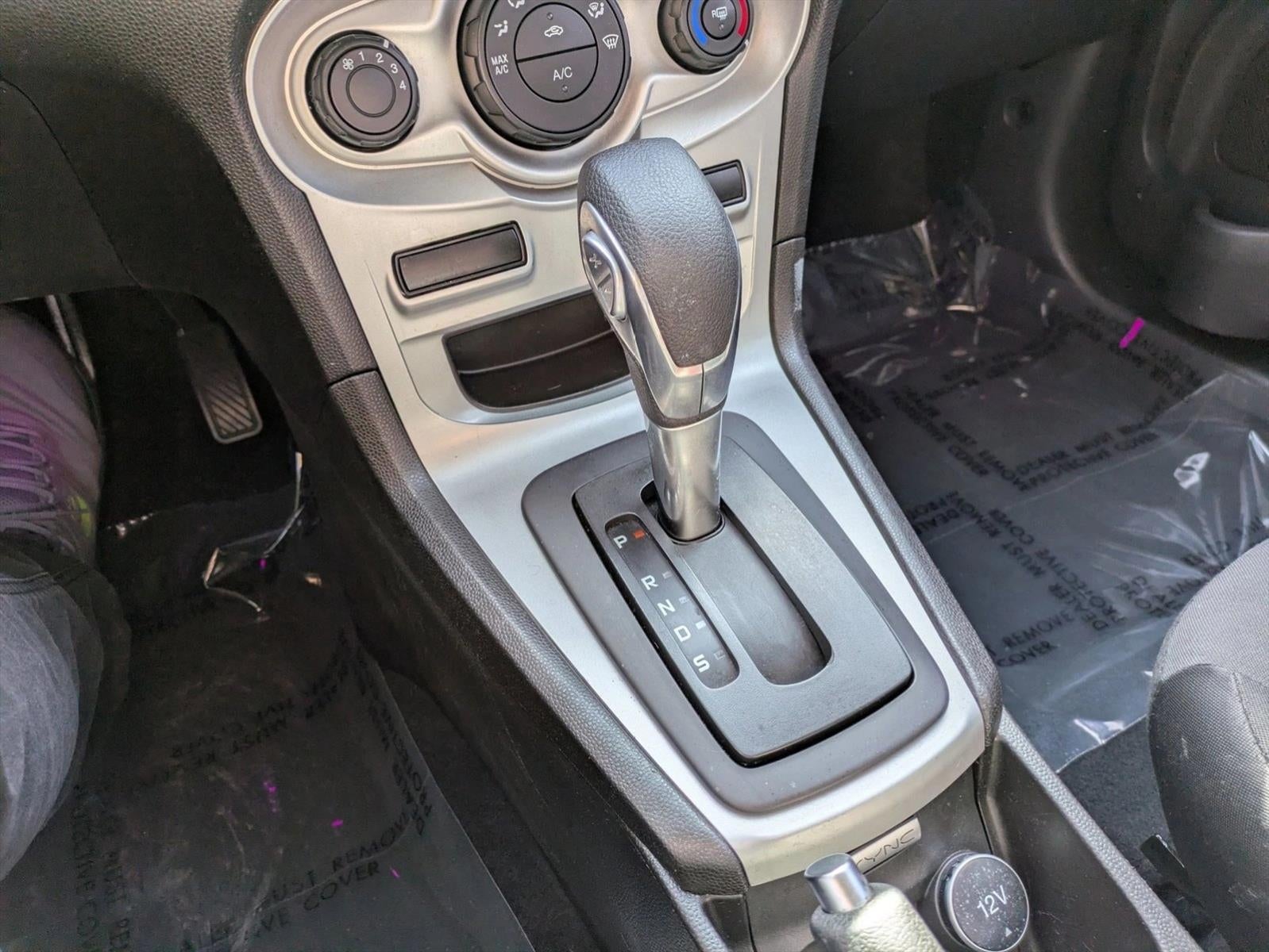 2018 Ford Fiesta SE Sedan