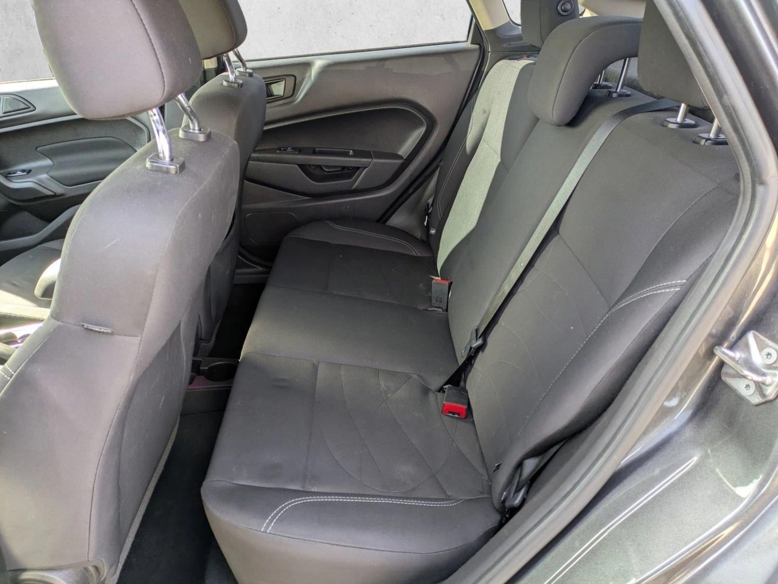 2018 Ford Fiesta SE Sedan