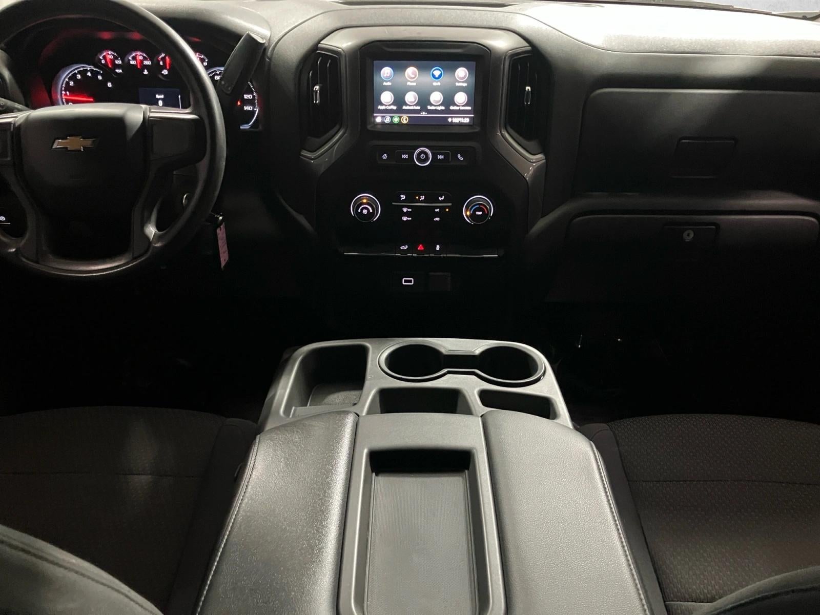 2020 Chevrolet Silverado 1500 Crew Cab Short Box 4-Wheel Drive Custom