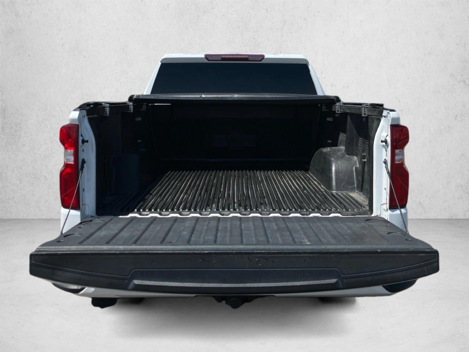 2020 Chevrolet Silverado 1500 Crew Cab Short Box 4-Wheel Drive Custom