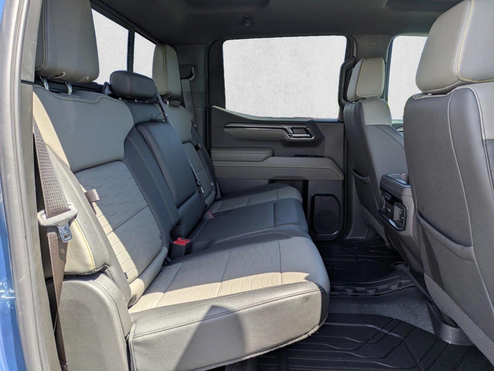 2024 Chevrolet Silverado 1500 Crew Cab Short Box 4-Wheel Drive ZR2