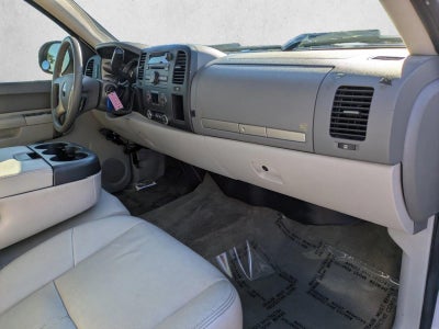 2011 GMC Sierra 1500 Crew Cab Short Box 2-Wheel Drive SLE