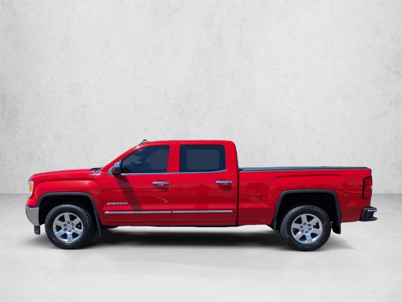 2015 GMC Sierra 1500 Crew Cab Standard Box 4-Wheel Drive SLT