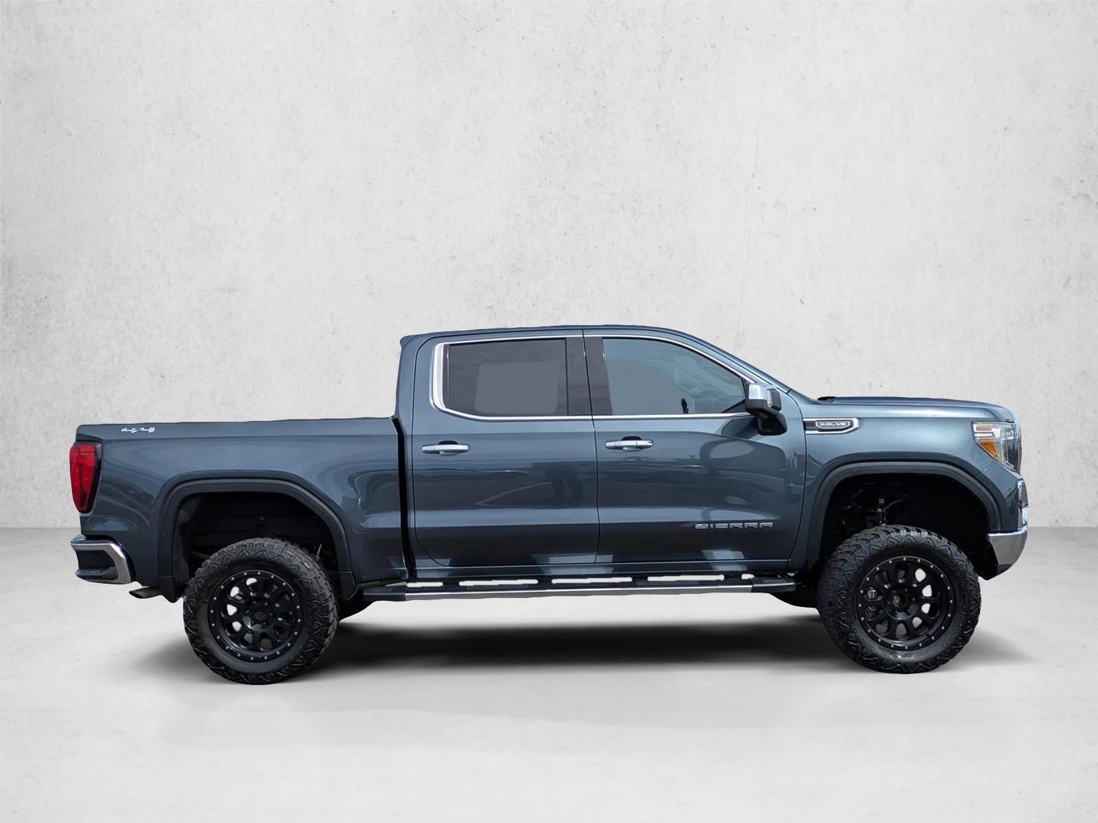 2019 GMC Sierra 1500 Crew Cab Short Box 4-Wheel Drive SLT