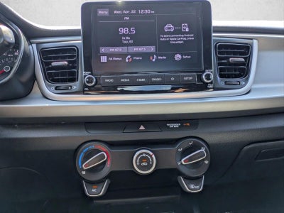 2022 Kia Rio LX IVT