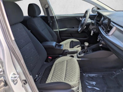 2022 Kia Rio LX IVT