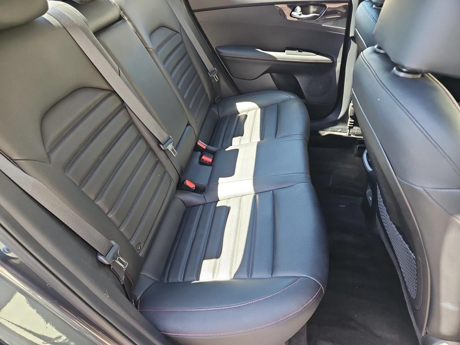 2022 Kia Forte GT Manual