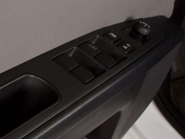 2010 Nissan Sentra 4dr Sdn I4 CVT 2.0 S