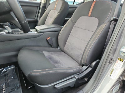 2025 Nissan Sentra SR CVT