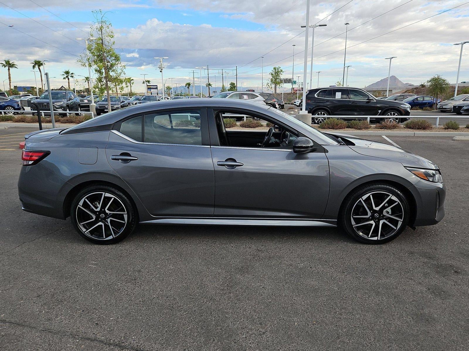 2025 Nissan Sentra SR CVT