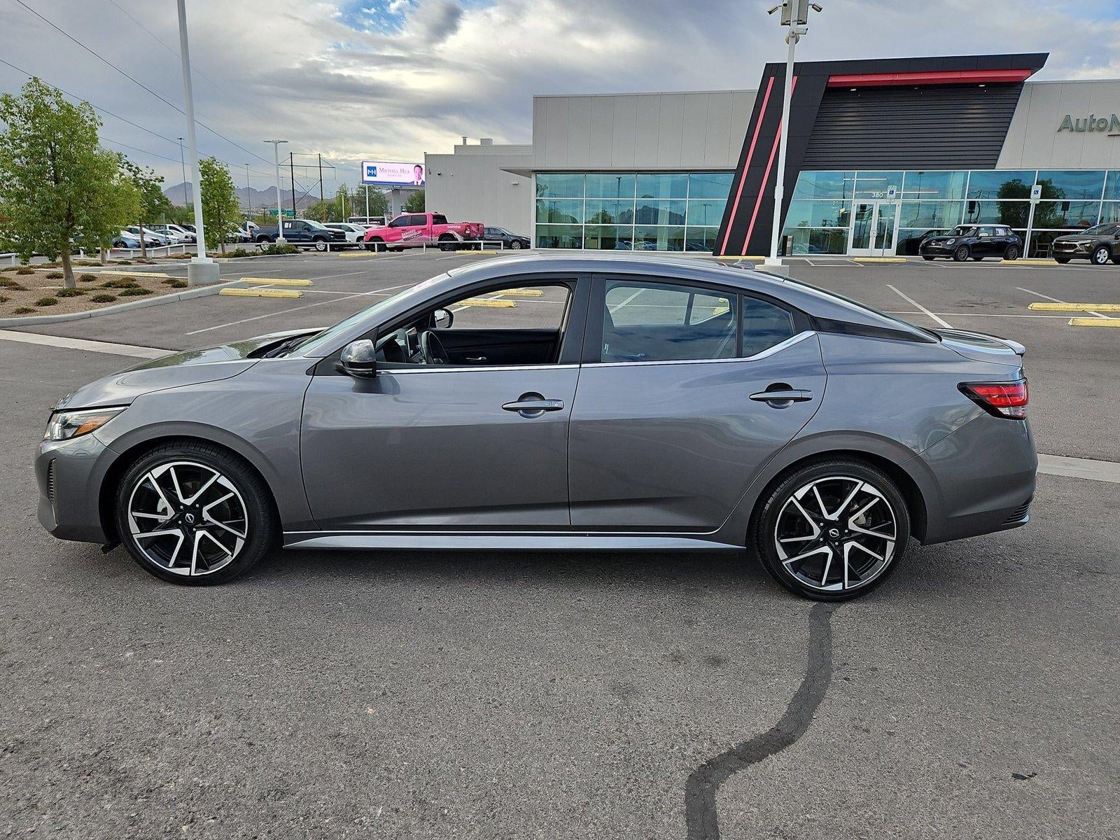 2025 Nissan Sentra SR CVT