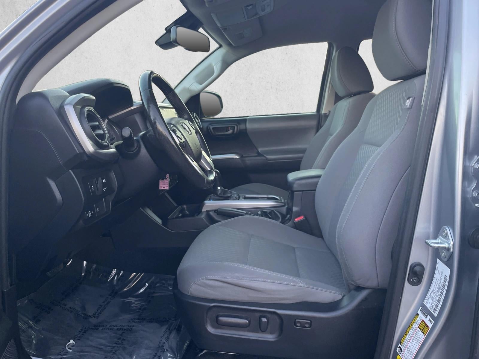 2021 Toyota Tacoma 2WD 2WD SR5 Double Cab 5' Bed V6 AT (Natl)