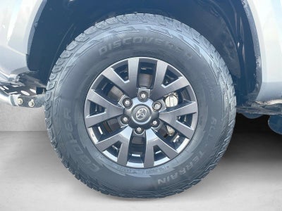 2021 Toyota Tacoma 2WD 2WD SR5 Double Cab 5' Bed V6 AT (Natl)