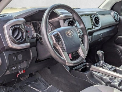 2020 Toyota Tacoma 2WD 2WD SR5 Double Cab 5' Bed V6 AT (Natl)