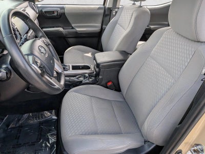 2020 Toyota Tacoma 2WD 2WD SR5 Double Cab 5' Bed V6 AT (Natl)