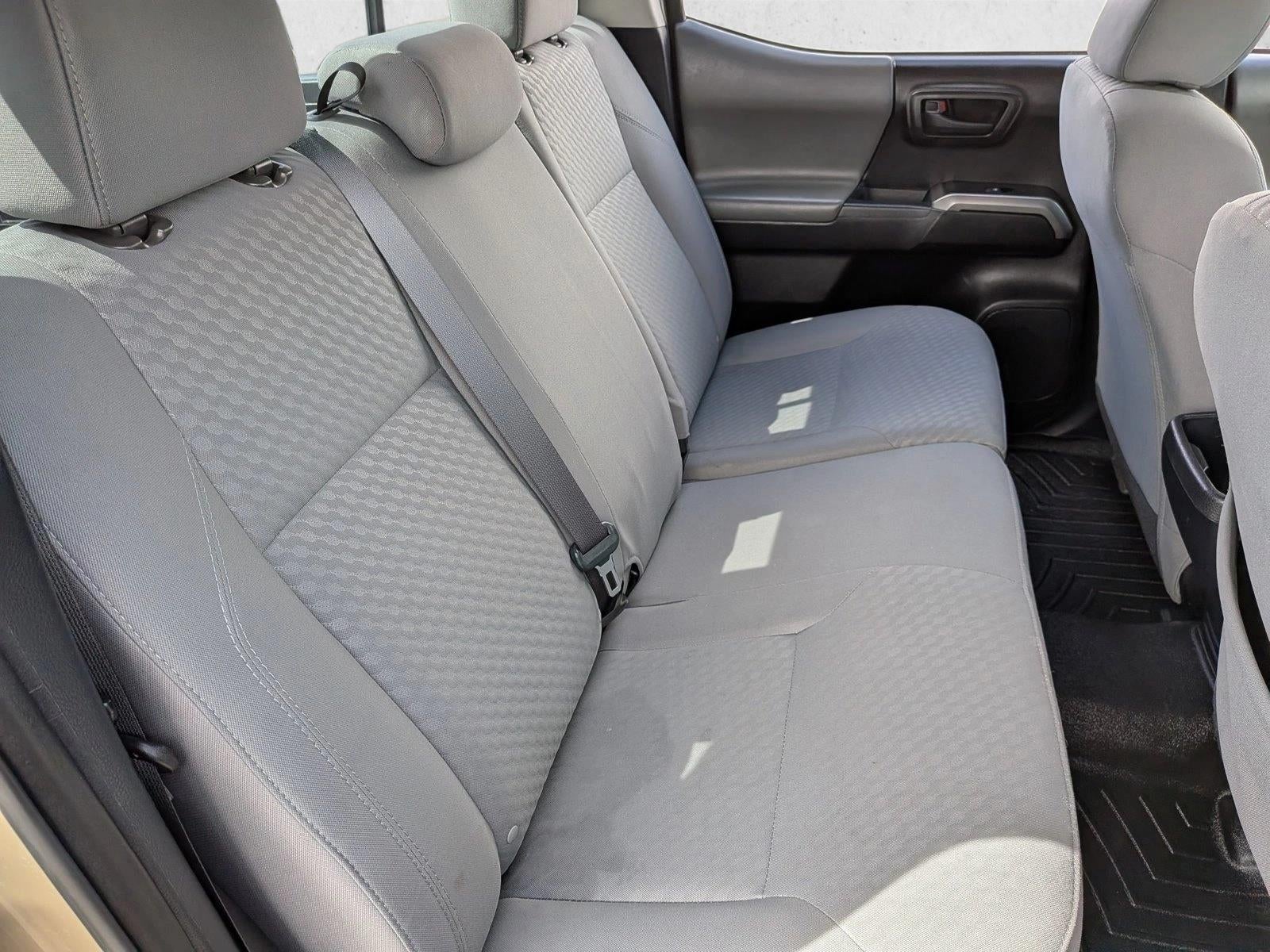 2020 Toyota Tacoma 2WD 2WD SR5 Double Cab 5' Bed V6 AT (Natl)