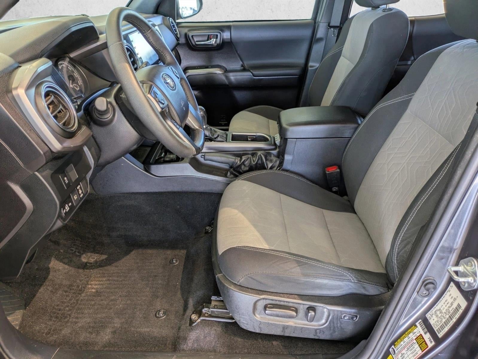 2021 Toyota Tacoma 4WD 4WD TRD Off Road Double Cab 5' Bed V6 AT (Natl)