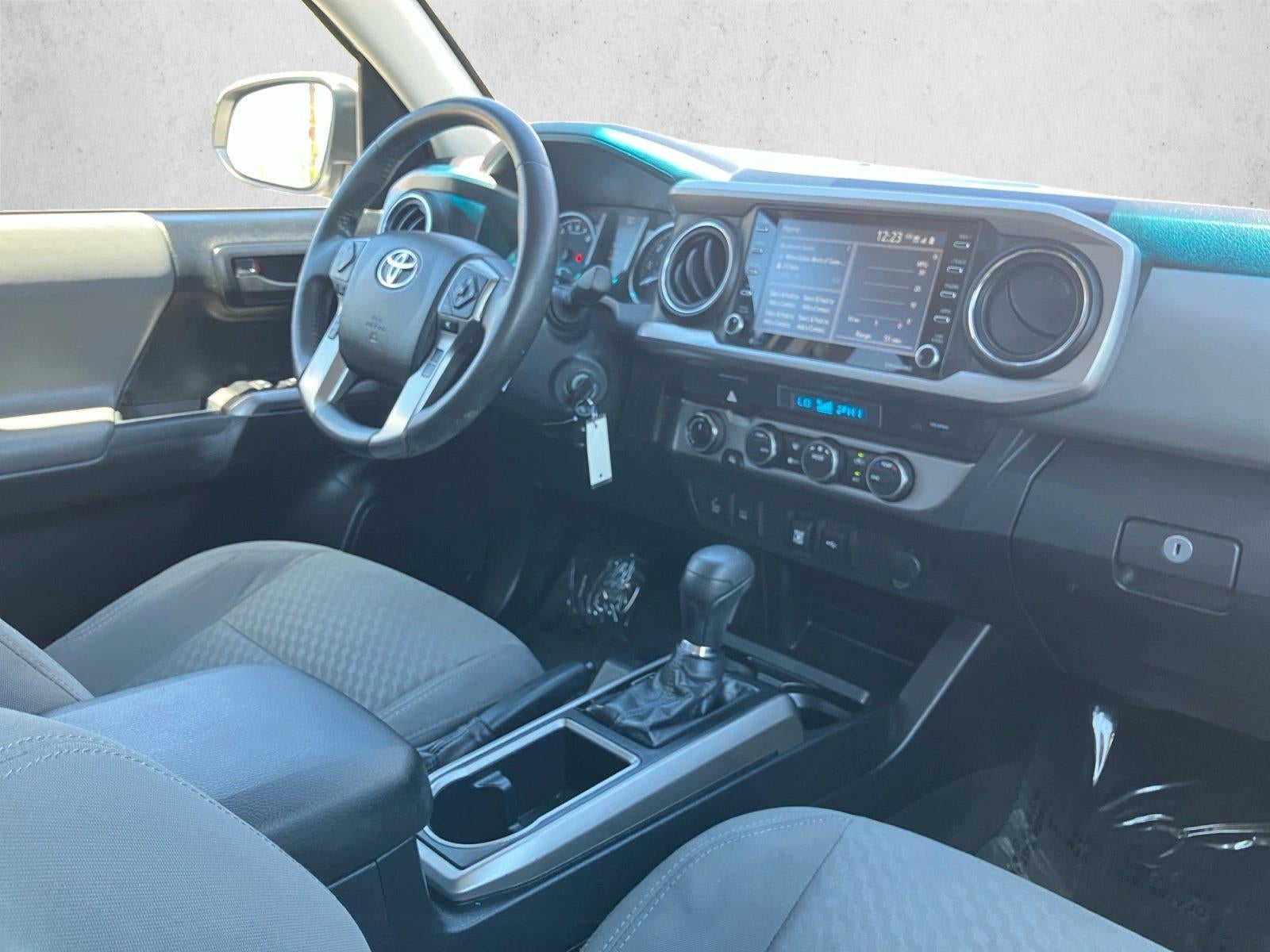 2022 Toyota Tacoma 4WD 4WD SR5 Double Cab 5' Bed V6 AT (Natl)