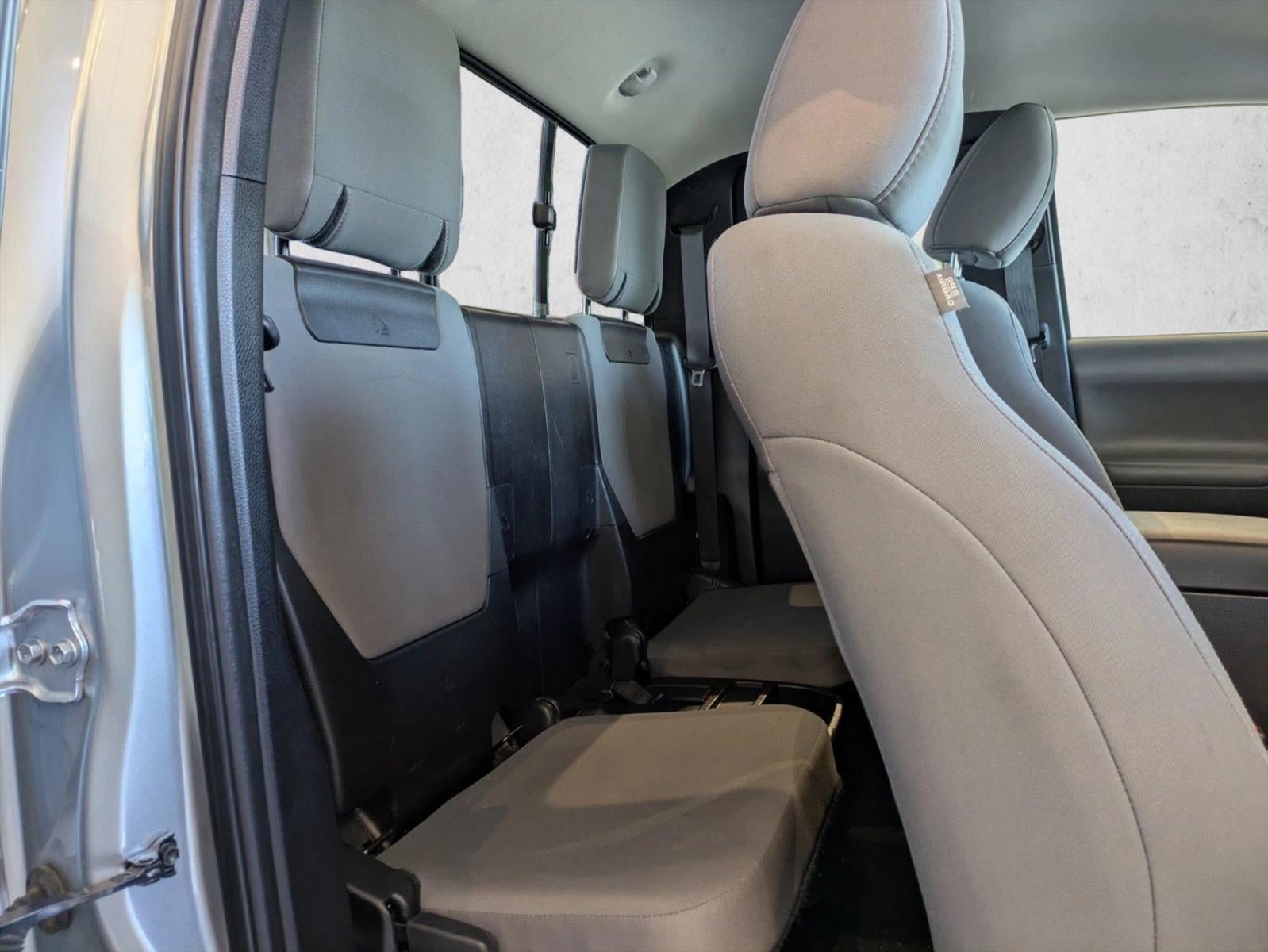 2023 Toyota Tacoma 4WD 4WD SR Access Cab 6' Bed I4 AT (Natl)