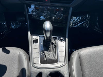 2020 Volkswagen Jetta SE Auto w/ULEV