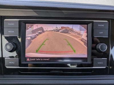 2024 Volkswagen Jetta SE Auto