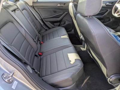 2024 Volkswagen Jetta SE Auto