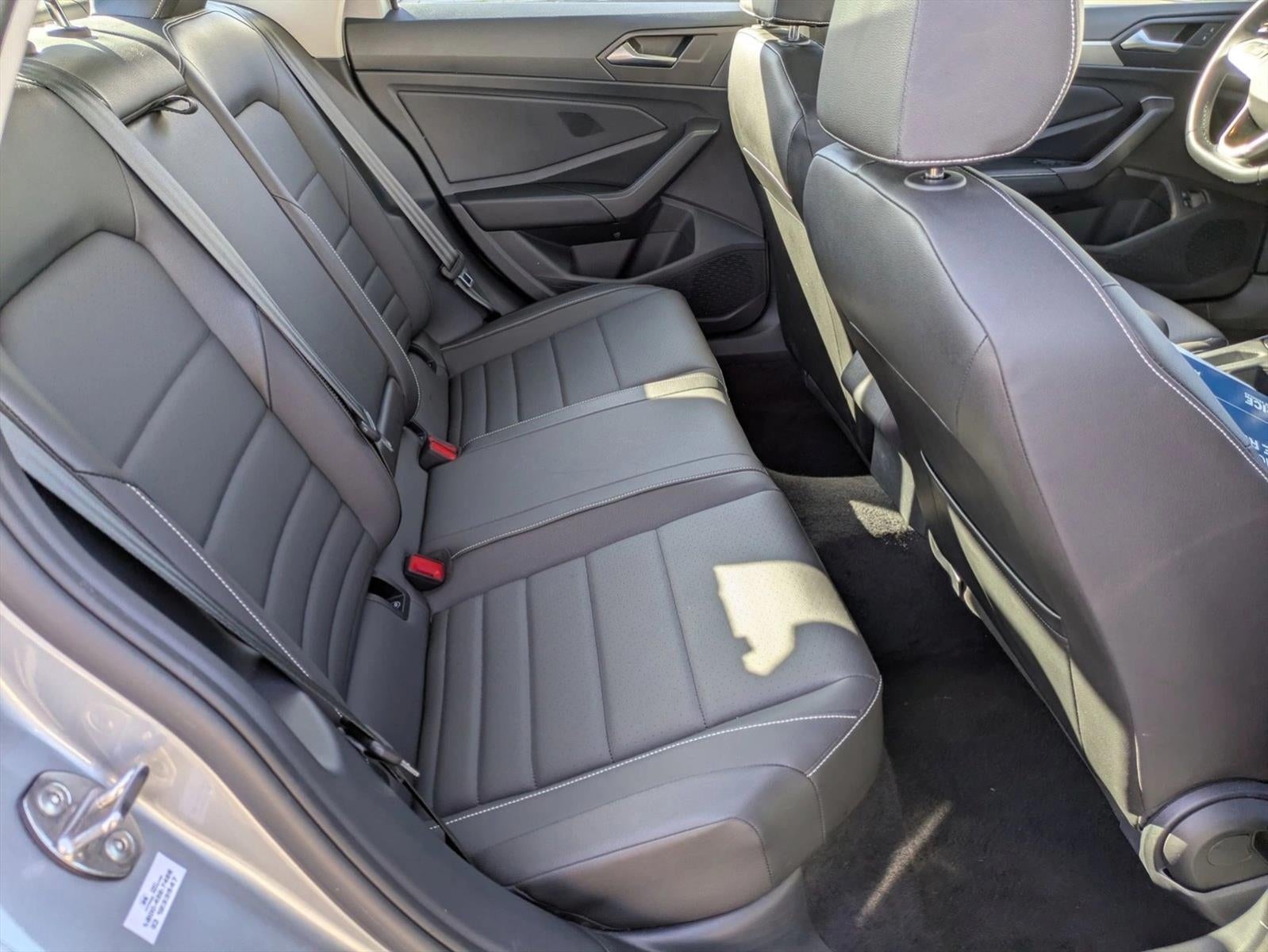 2024 Volkswagen Jetta SE Auto