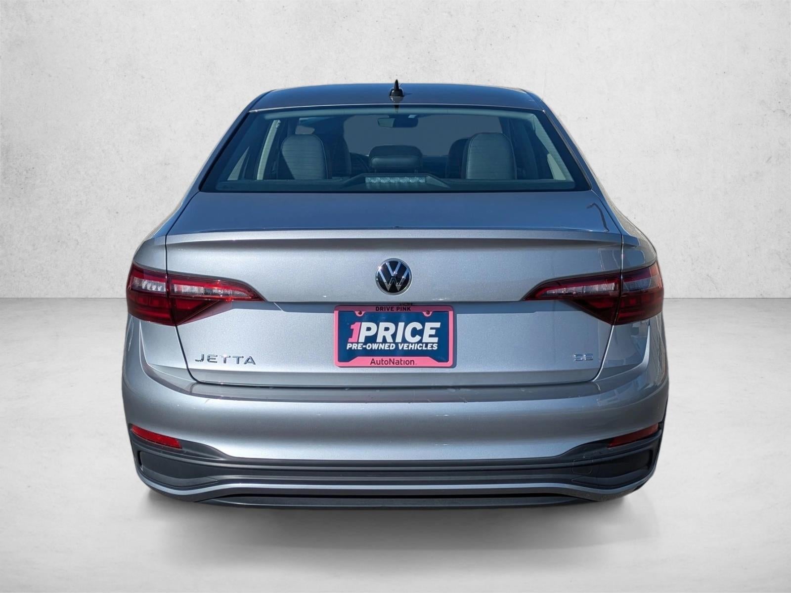 2024 Volkswagen Jetta SE Auto