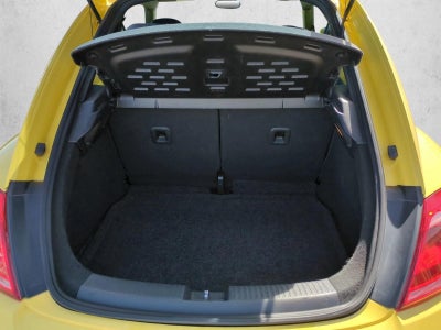2013 Volkswagen Beetle 2dr Auto 2.5L PZEV