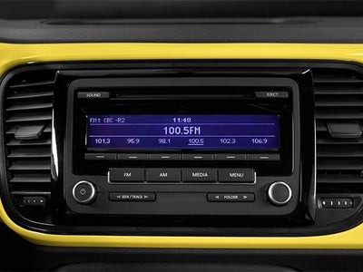 2013 Volkswagen Beetle 2dr Auto 2.5L PZEV