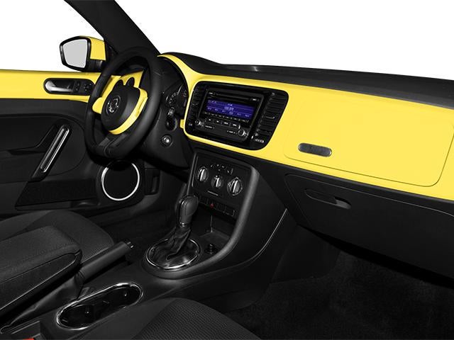 2013 Volkswagen Beetle 2dr Auto 2.5L PZEV
